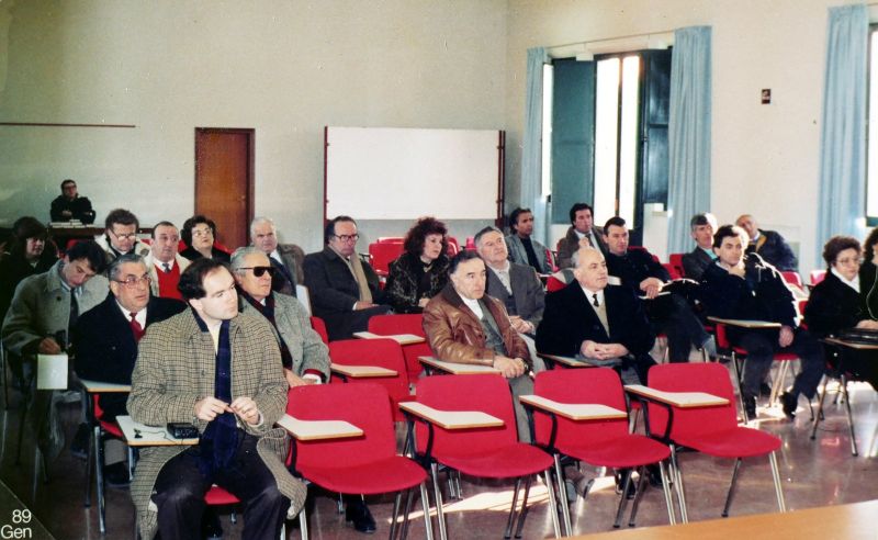 1985 ASESÒUR INT LA GIUNTA DE CUMEUN 004